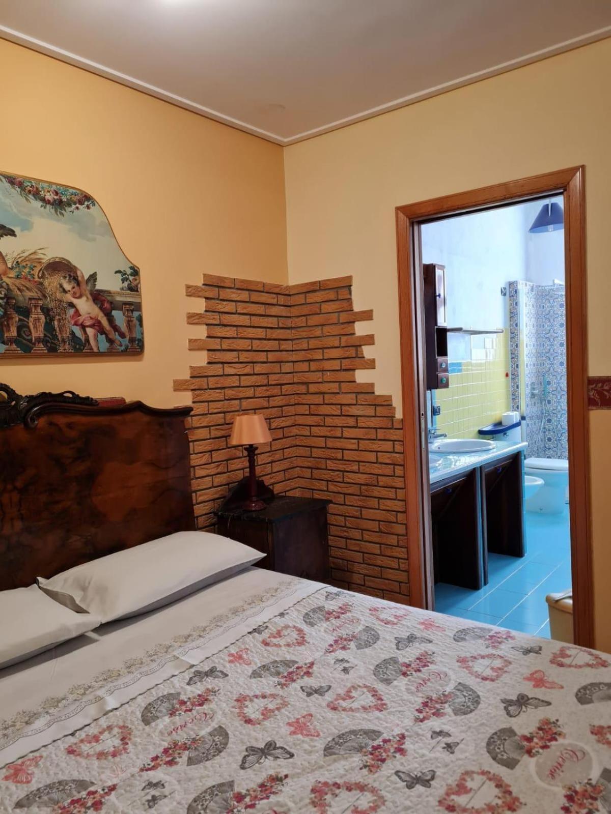 Casa Sanfaso' * Avola